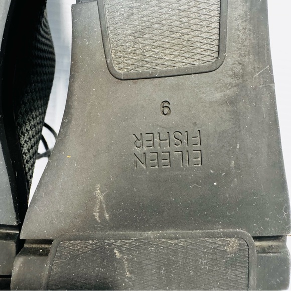 Eileen Fisher Eddy Gray Recycled Stretch Knit Platform
Oxford Size 9 - Picture 13 of 14